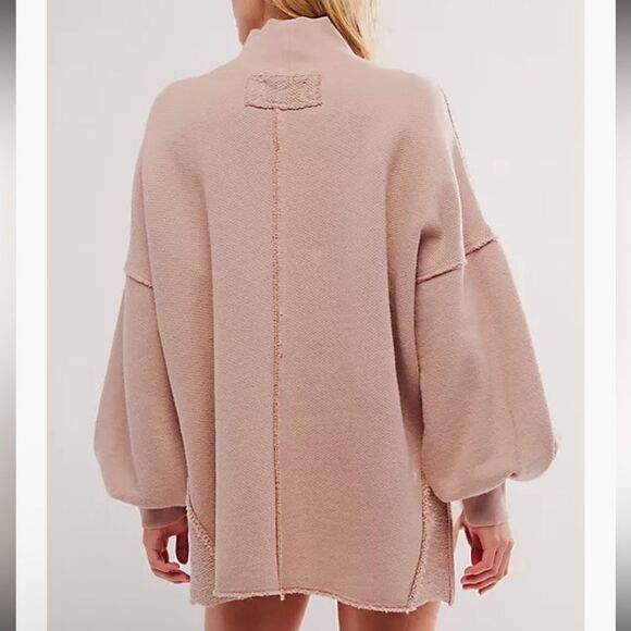 Free People We the Free Wonderful Pullover in Oatmeal- NWOT - Picture 2 of 9